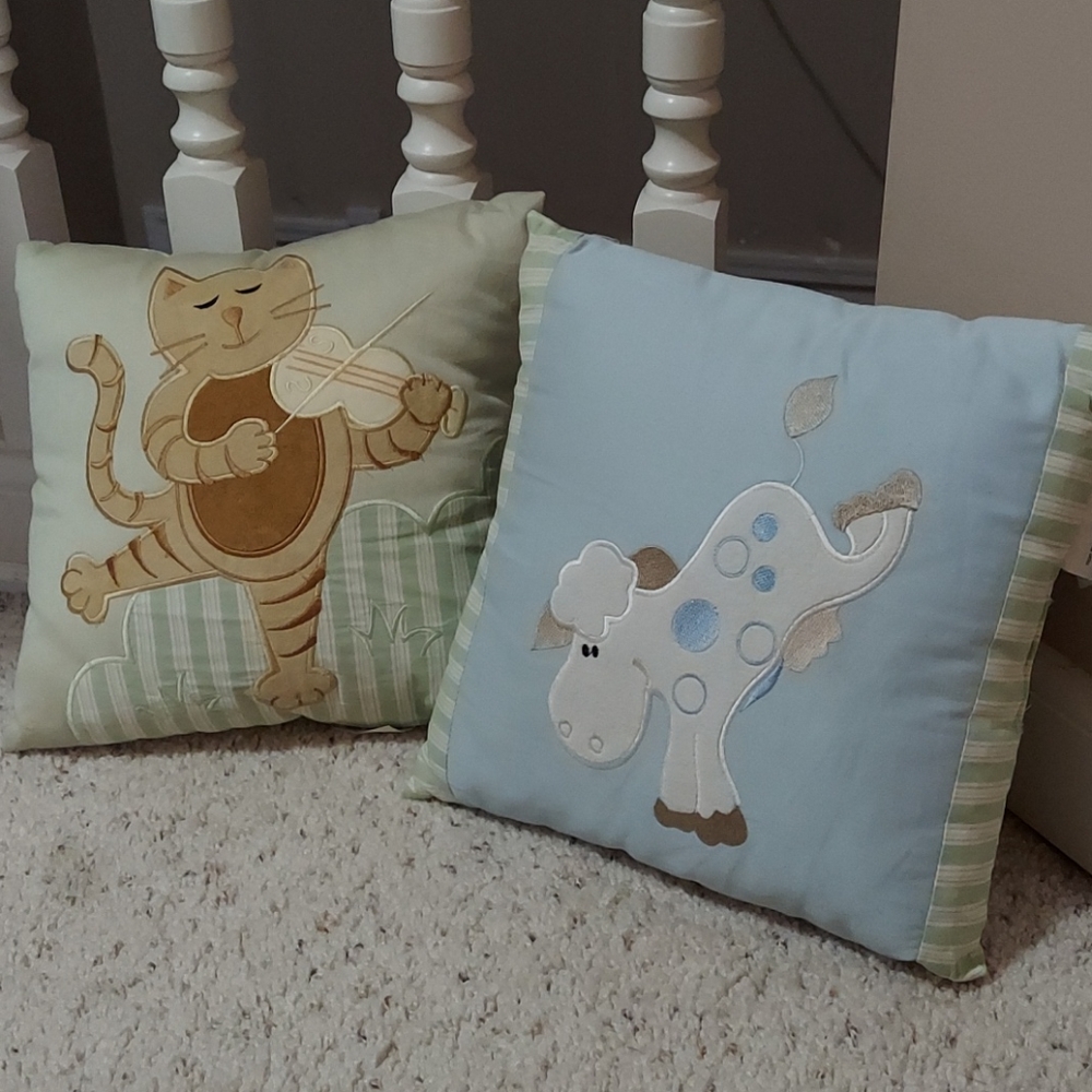 Hey Diddle Diddle nursery ryhme pillows